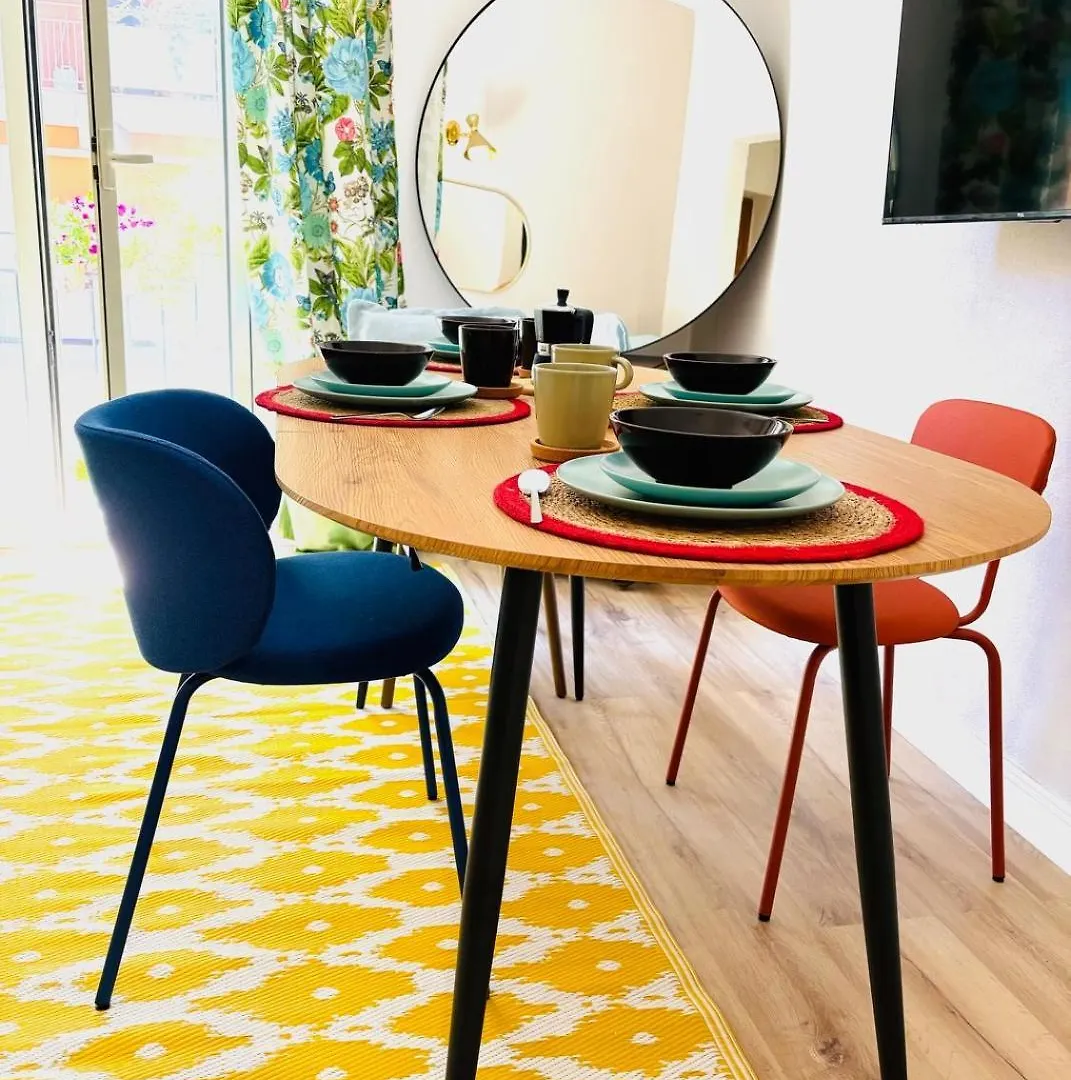 Vila Casa Papel Palermo 0*,  Itálie